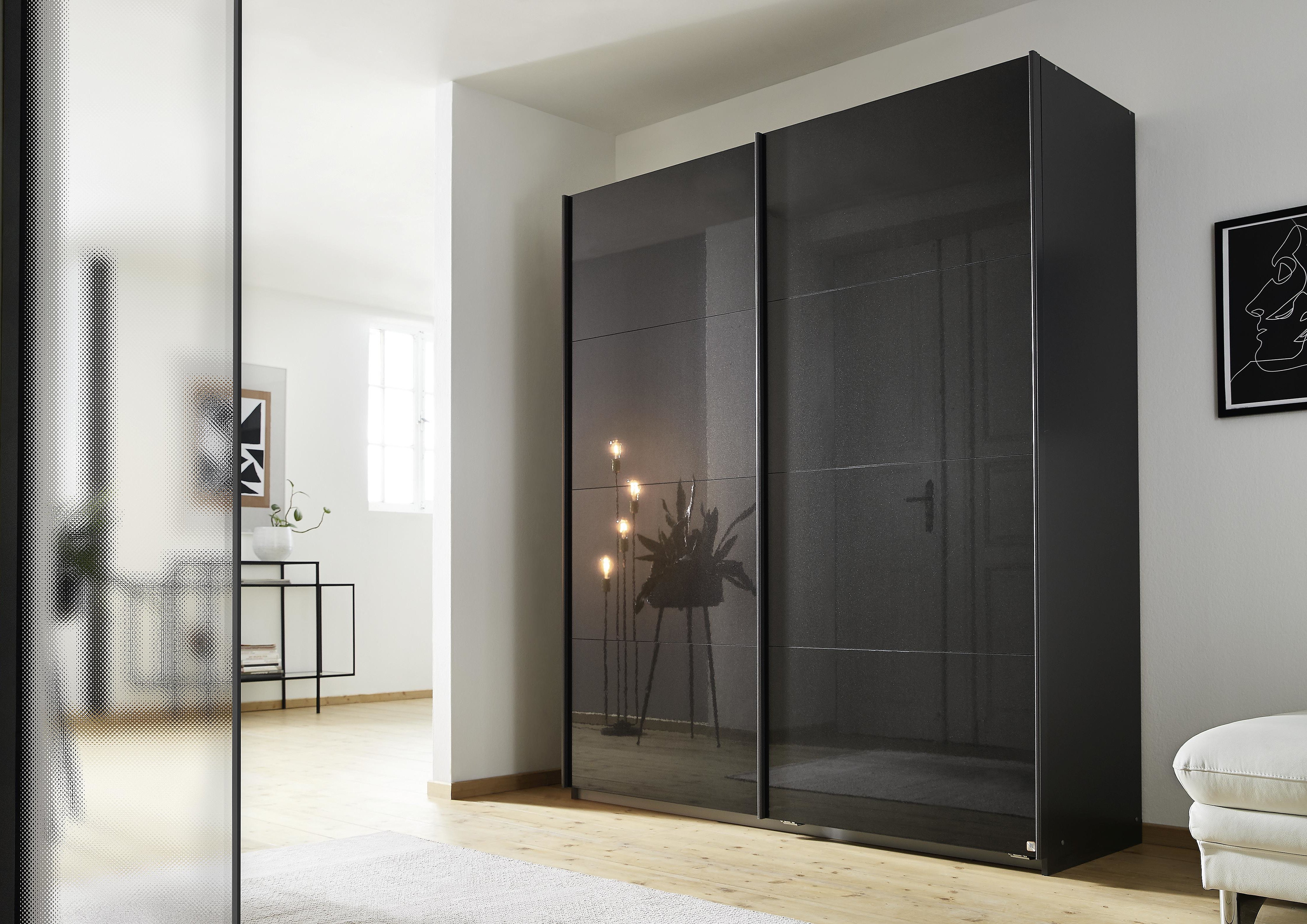 rauch Quadra sliding door wardrobe